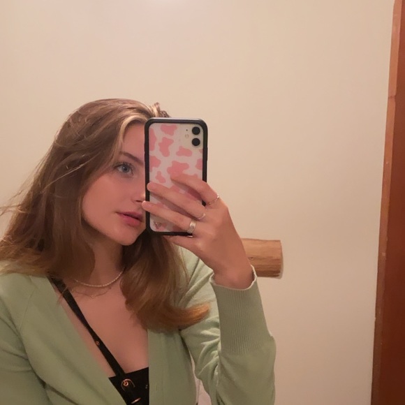 Meet your Posher, Mathilde - Picture 1 of 1